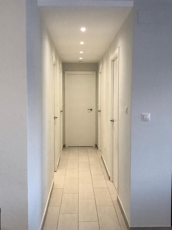Victoria Luxury Beachfront Apartment In Benalmadena Costa Εξωτερικό φωτογραφία