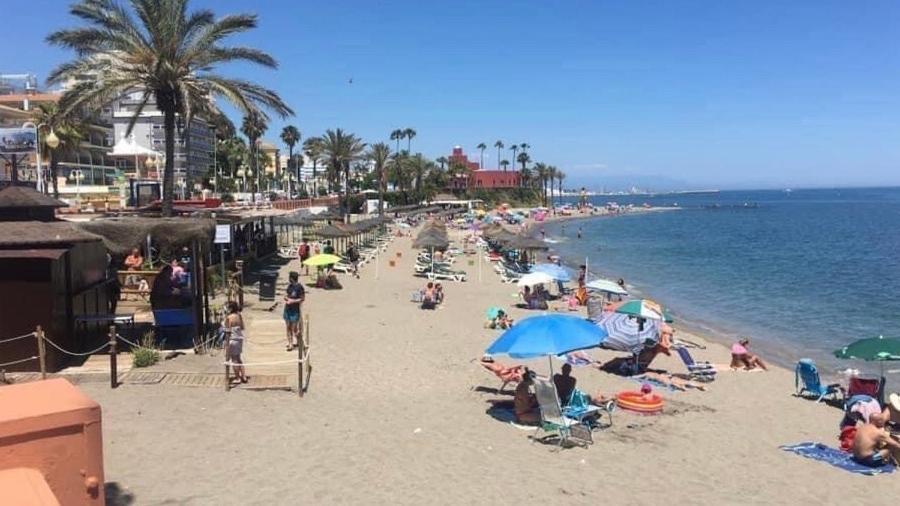 Victoria Luxury Beachfront Apartment In Benalmadena Costa Εξωτερικό φωτογραφία