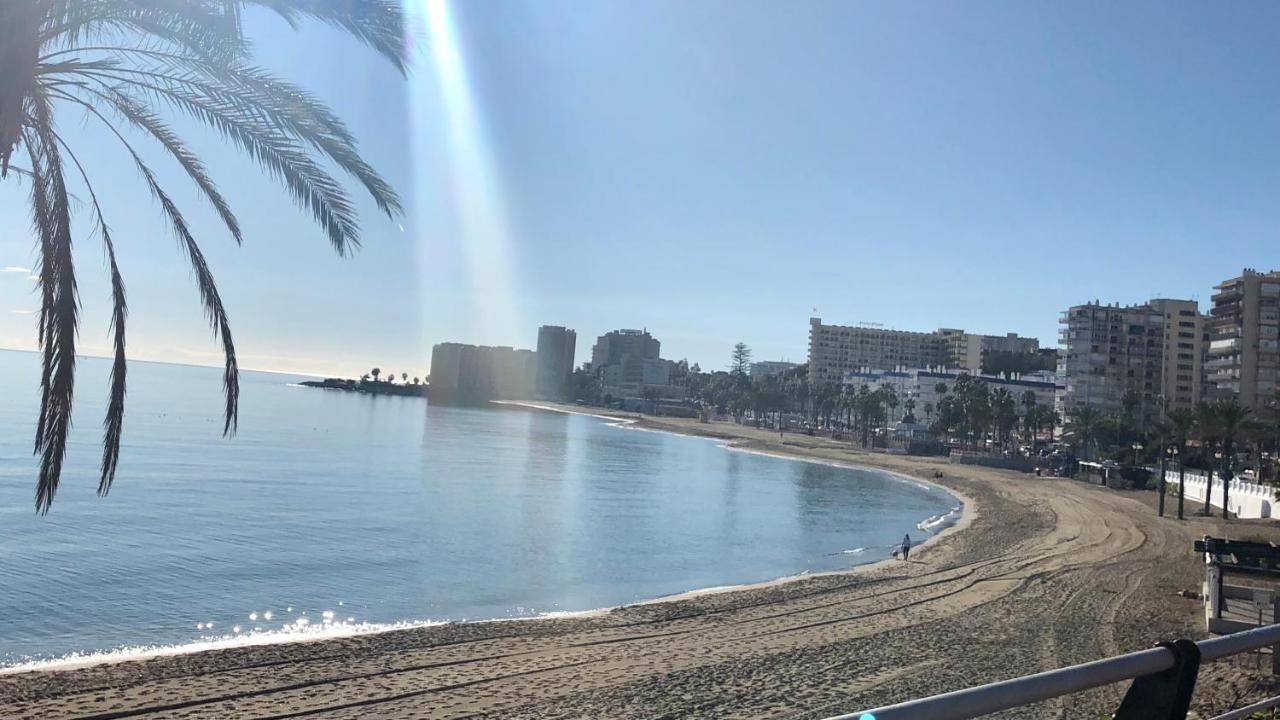 Victoria Luxury Beachfront Apartment In Benalmadena Costa Εξωτερικό φωτογραφία