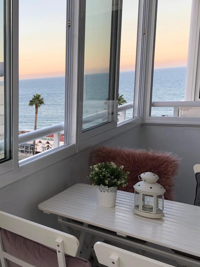Victoria Luxury Beachfront Apartment In Benalmadena Costa Εξωτερικό φωτογραφία